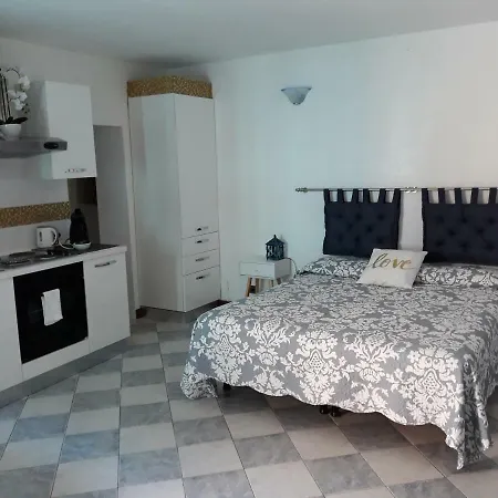 בית נופש Mini Loft Galeazze *